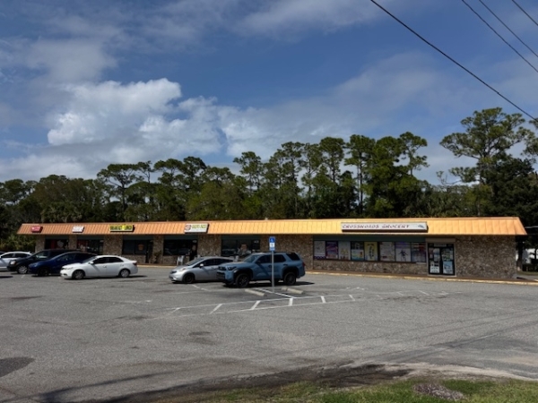 Listing Image #1 - Retail for sale at 401 N. US Highway 1, Ormond Beach FL 32174