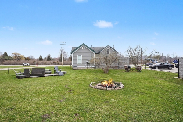 Listing Image #3 - Retail for sale at 2918 Blue Star Highway, Douglas MI 49406