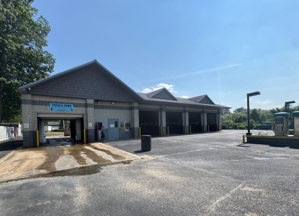 Listing Image #3 - Others for sale at 225 W Houghton Lake Drive, Prudenville MI 48651