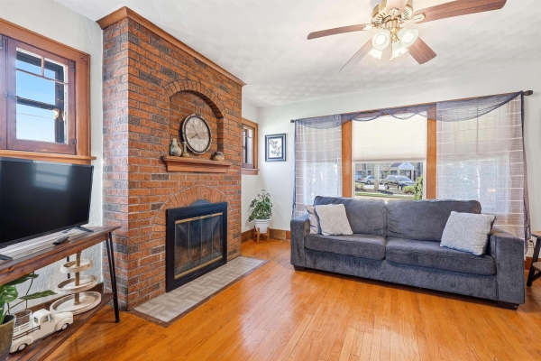 Listing Image #2 - Others for sale at 1405 University Avenue, Dubuque IA 52001