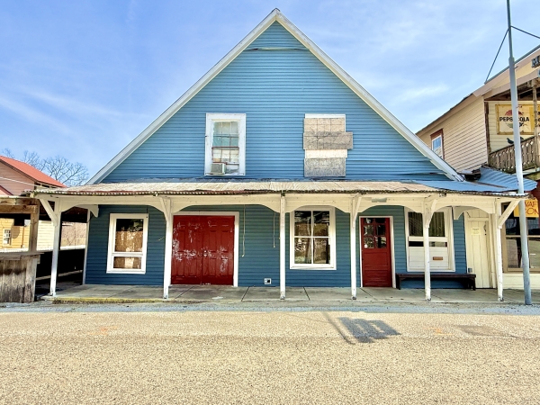 Listing Image #1 - Others for sale at 6163 S Mill Rd, Carbon IN 47837