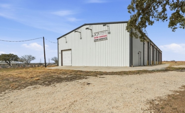 Listing Image #3 - Others for sale at 557 W Wheeler, Stockdale TX 78160