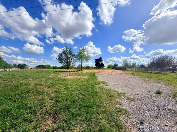 Listing Image #1 - Land for sale at 517 County Road 1390, Chickasha OK 73018