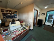 Listing Image #3 - Office for sale at 80 Commercial Way, Springboro OH 45066