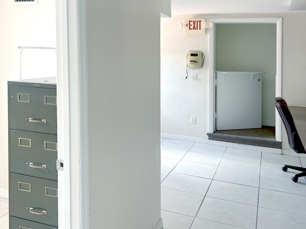 Listing Image #10 - Office for sale at 706 N 7th St, Fort Pierce FL 34950 Listing Image #10 - Office for sale at 706 N 7th St, Fort Pierce FL 34950