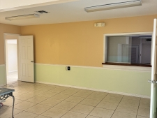 Listing Image #2 - Office for sale at 706 N 7th St, Fort Pierce FL 34950