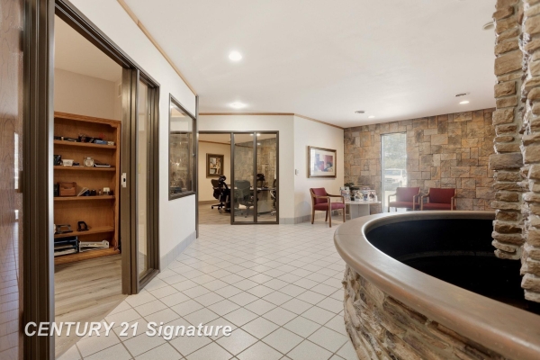 Listing Image #3 - Office for sale at 3167 Enterprise, Saginaw MI 48603 Listing Image #3 - Office for sale at 3167 Enterprise, Saginaw MI 48603