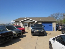 Retail property for sale in Alton, IL