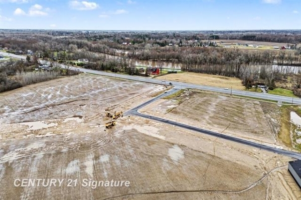 Listing Image #1 - Land for sale at Lot B Maverick, Freeland MI 48623