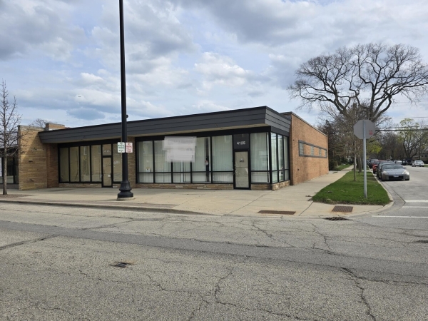 Listing Image #2 - Others for sale at 4123-4125 Oakton Street, Skokie IL 60076