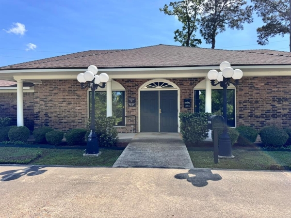 Listing Image #2 - Office for sale at 1400 Highway 80, Haughton LA 71037