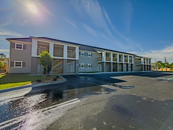 Listing Image #1 - Multi-family for sale at 1604 Lankford Drive, Valdosta GA 31601