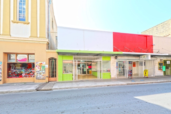 Listing Image #2 - Retail for sale at 1217 Hidalgo St, Laredo TX 78040