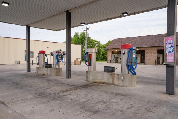 Listing Image #3 - Others for sale at 301 W Coates St., Moberly MO 65270 Listing Image #3 - Others for sale at 301 W Coates St., Moberly MO 65270