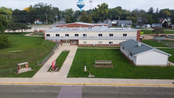 Listing Image #1 - Others for sale at 520 E Holum Street, Deforest WI 53532