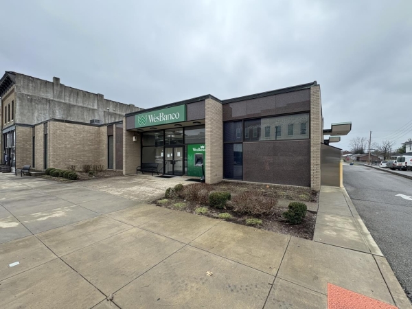 Listing Image #1 - Retail for sale at 128 S. Main Street, Lawrenceburg KY 40342