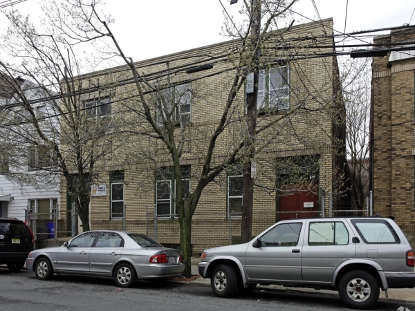 Listing Image #1 - Industrial for sale at 119-121 61st St, West New York NJ 07093