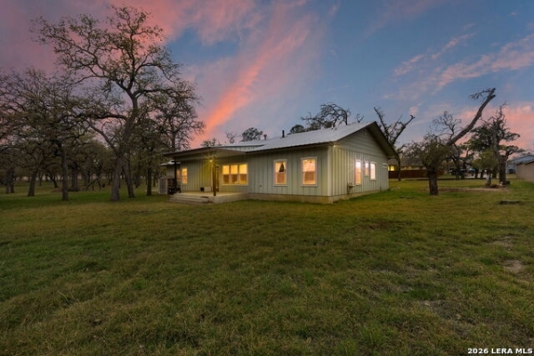 Listing Image #2 - Others for sale at 1811 N Llano St, Fredericksburg TX 78624