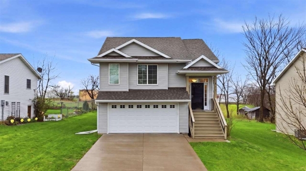 Listing Image #1 - Others for sale at 817 Hughes St, Coralville IA 52241