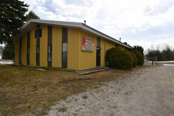 Listing Image #2 - Others for sale at 14260 Stover Road, Charlevoix MI 49720