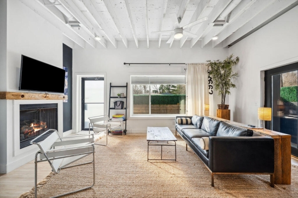 Listing Image #2 - Others for sale at 13662 Red Arrow Highway, Harbert MI 49115