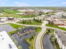 Listing Image #2 - Office for sale at 1640 Willow Circle Drive, Crest Hill IL 60403