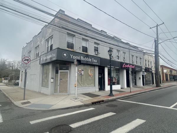 Listing Image #2 - Multi-family for sale at 1888 Grand Avenue, Baldwin NY 11510