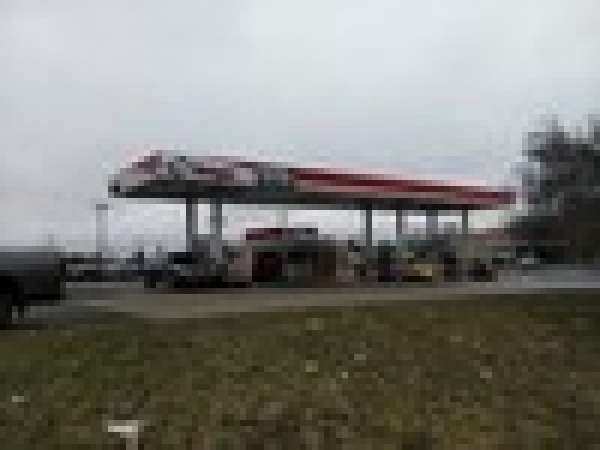 Listing Image #1 - Retail for sale at 858-864 Main Street, Wintersville OH 43953