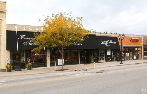 Listing Image #1 - Retail for sale at 174-176 N York Rd, Elmhurst IL 60126