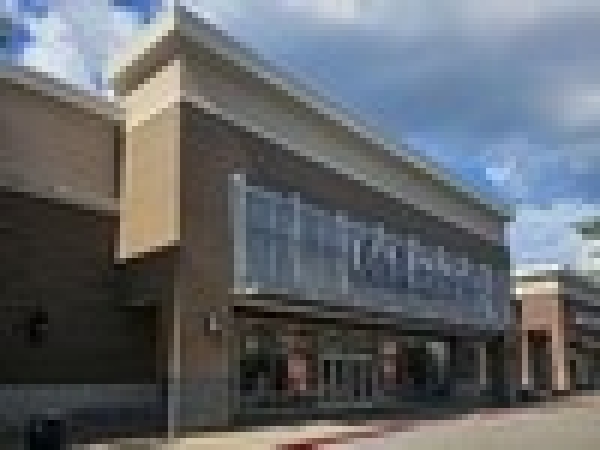 Listing Image #1 - Retail for sale at 7861-8073 Eastchase Parkway, Montgomery AL 36117