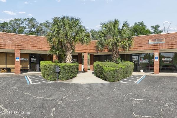 Listing Image #1 - Office for sale at 772 Foxridge Center Drive, Orange Park FL 32065