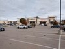 Listing Image #3 - Retail for sale at 1137 SW Wanamaker Road, Topeka KS 37912