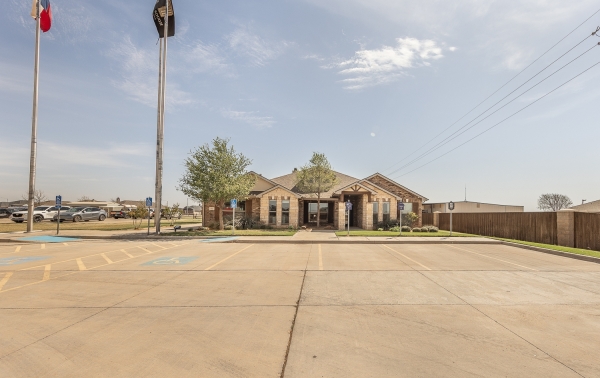 Listing Image #2 - Office for sale at 13715 University Ave, Lubbock TX 79423 Listing Image #2 - Office for sale at 13715 University Ave, Lubbock TX 79423