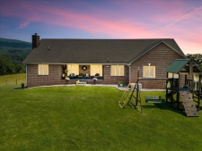 Listing Image #2 - Multi-family for sale at 398 Penvir RD, Narrows VA 24124