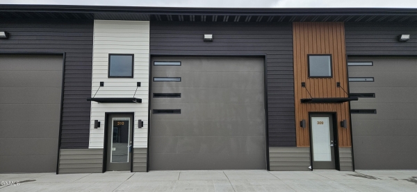 Listing Image #1 - Others for sale at 109 Fisher Lane, Bismarck ND 58504