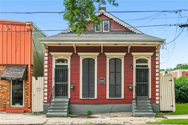 Listing Image #1 - Others for sale at 2117 N Claiborne Avenue, New Orleans LA 70116