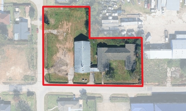 Listing Image #1 - Others for sale at 8711 Talton, Houston TX 77028