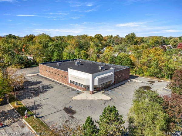 Listing Image #1 - Others for sale at 14686 Telegraph Road, Taylor MI 48180