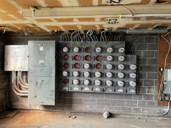 Listing Image #3 - Others for sale at 14440 Frankfort Street, Detroit MI 48224