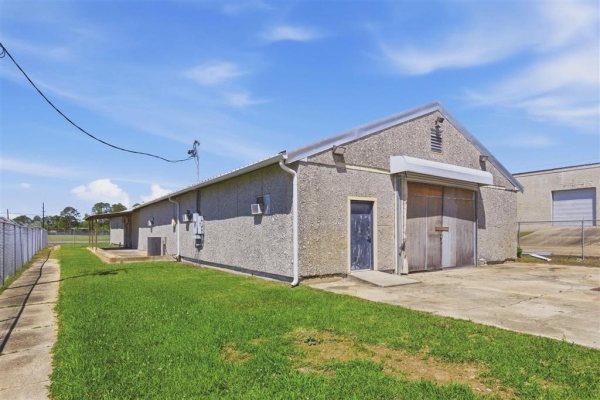 Listing Image #2 - Others for sale at 1001 Main Street, Lake Charles LA 70615