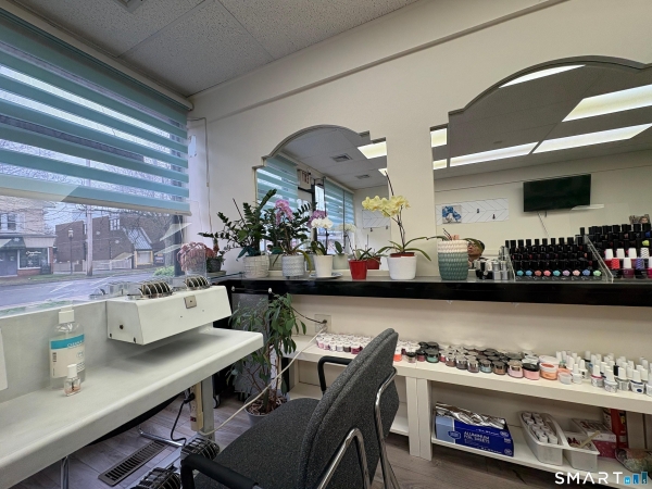 Listing Image #3 - Others for sale at 2348 Whitney Ave, 226 CT 06518