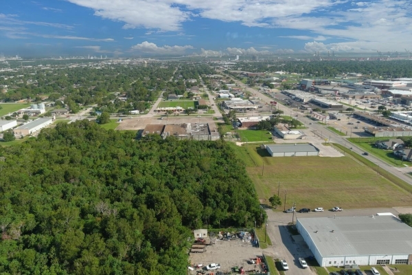 Listing Image #1 - Land for sale at 1200 Block S 2nd Street, La Porte TX 77571
