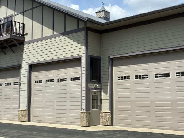 Listing Image #1 - Industrial for sale at 2228 Ferry Road 113, Naperville IL 60563