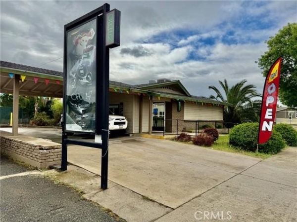 Listing Image #3 - Retail for sale at 2161 Feather River, Orov CA 95965