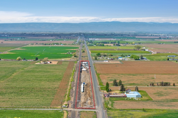 Listing Image #1 - Industrial for sale at 3800 Branch Road, Wapato WA 98951