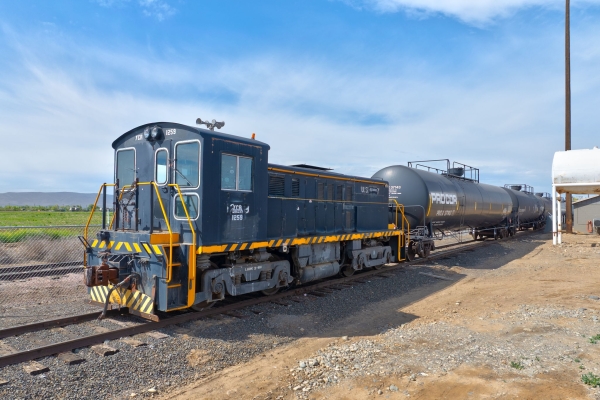 Listing Image #3 - Industrial for sale at 3800 Branch Road, Wapato WA 98951