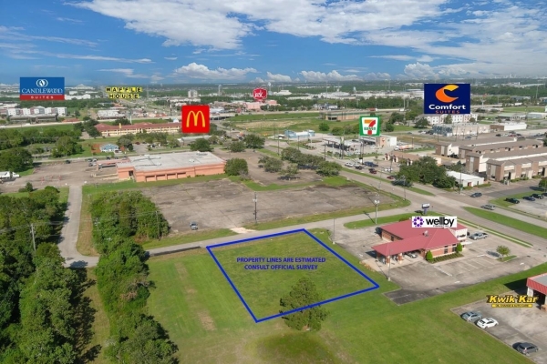 Listing Image #3 - Land for sale at 1100 6th Street, La Porte TX 77571