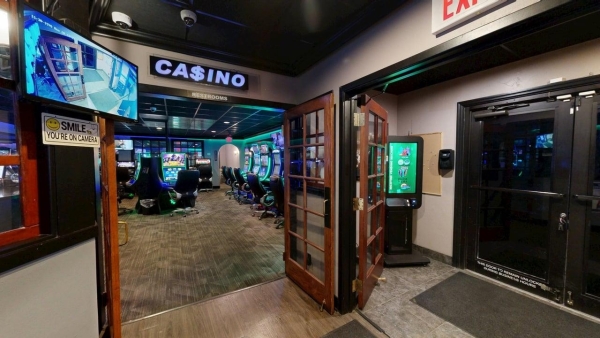 Listing Image #3 - Retail for sale at 1744 Grand Ave, Billings MT 59102