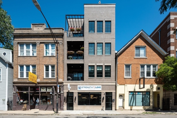 Listing Image #1 - Others for sale at 2136 W Belmont Avenue #1, Chicago IL 60618