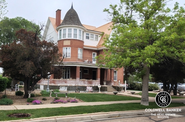 Listing Image #1 - Bed Breakfast for sale at 501 N 5th St, Garden City KS 67846